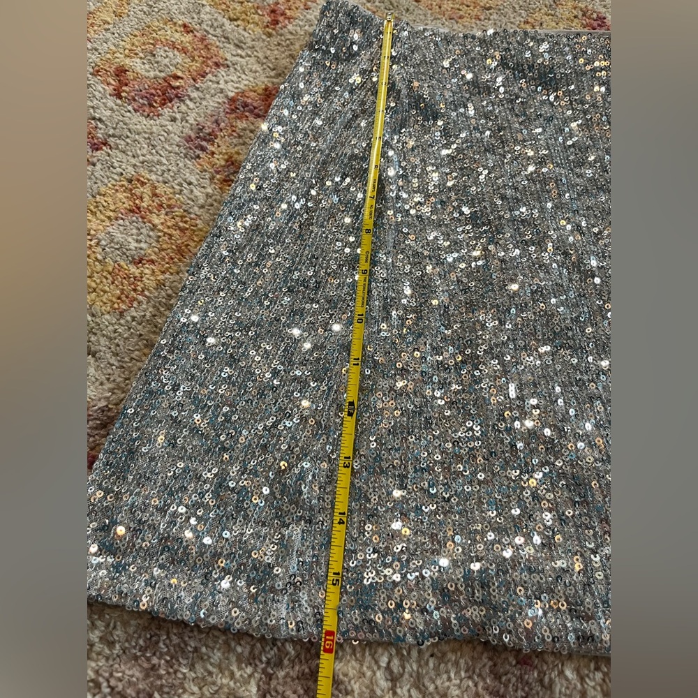 Abercrombie & Fitch Silver Sequin Mini Skirt - Picture 2 of 5